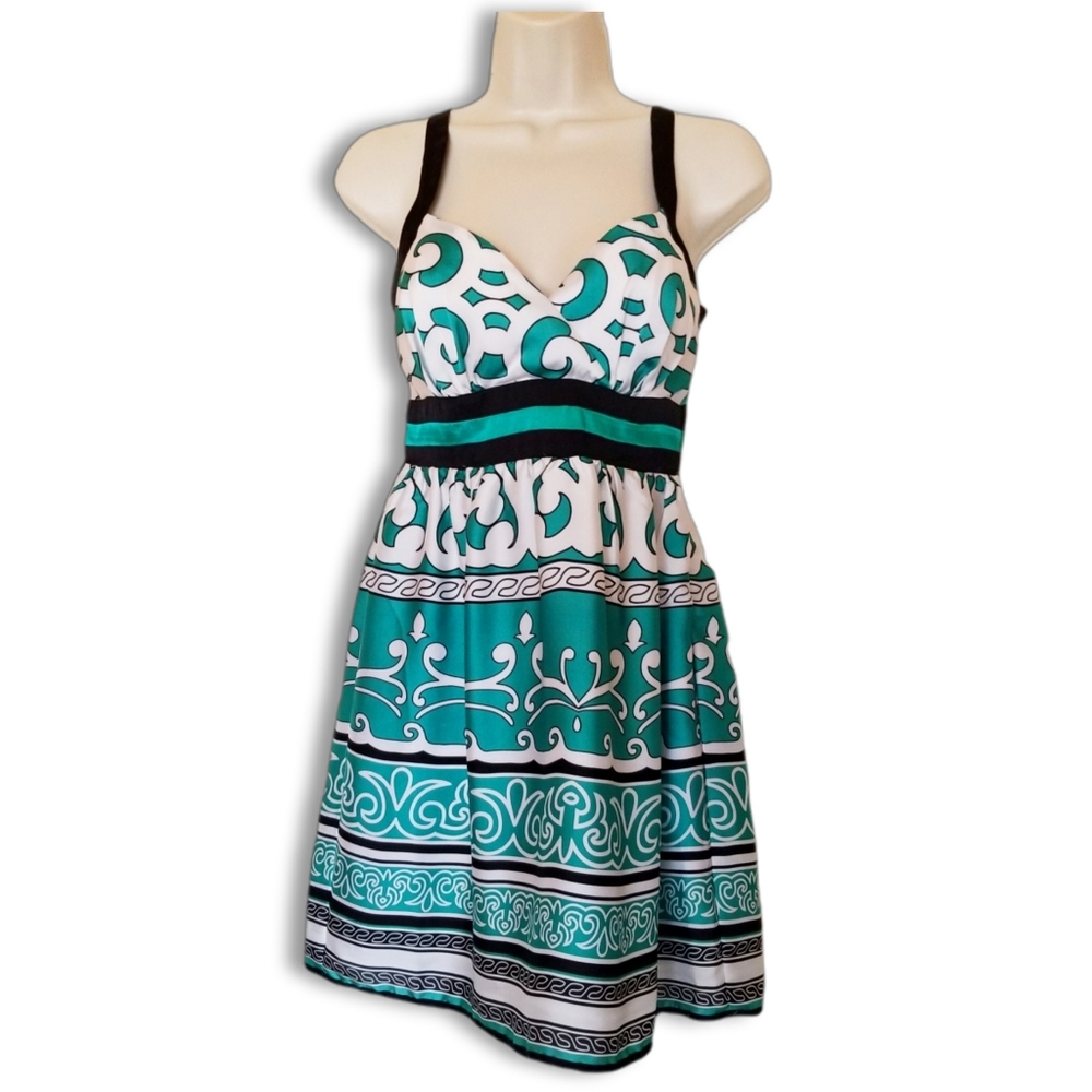 NWT 2b Bebe Mini Dress